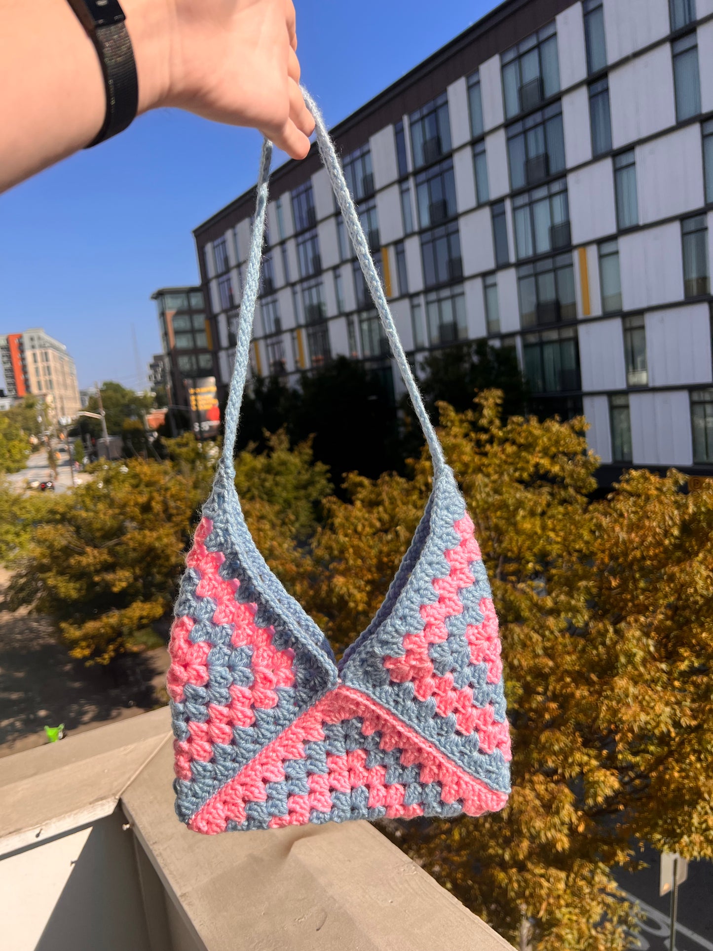 Color Duo Small Crochet Tote